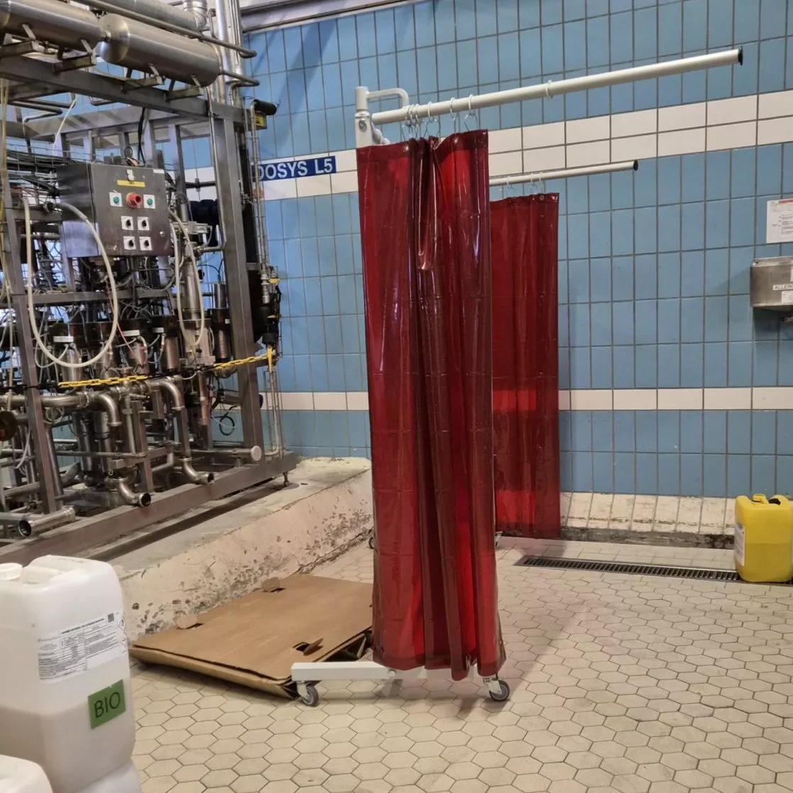 Rideau protection PVC