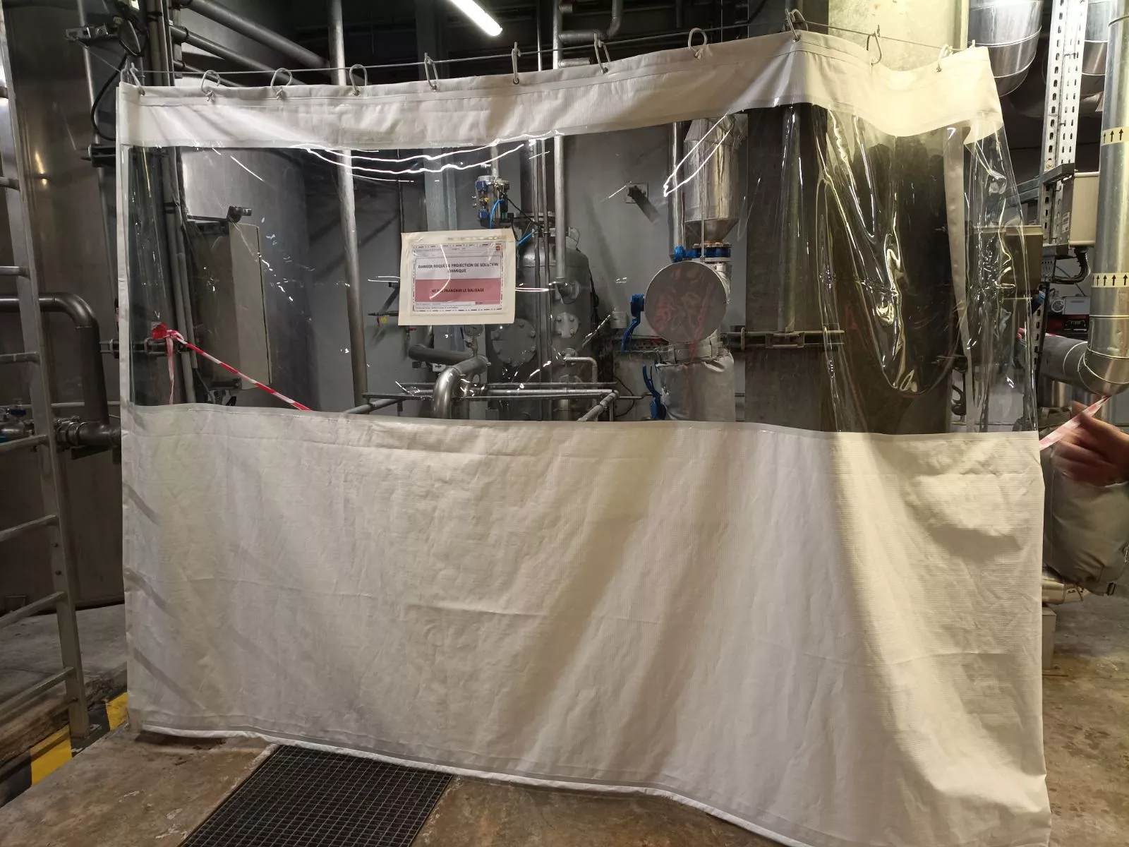 Rideau de protection installation tech-alp